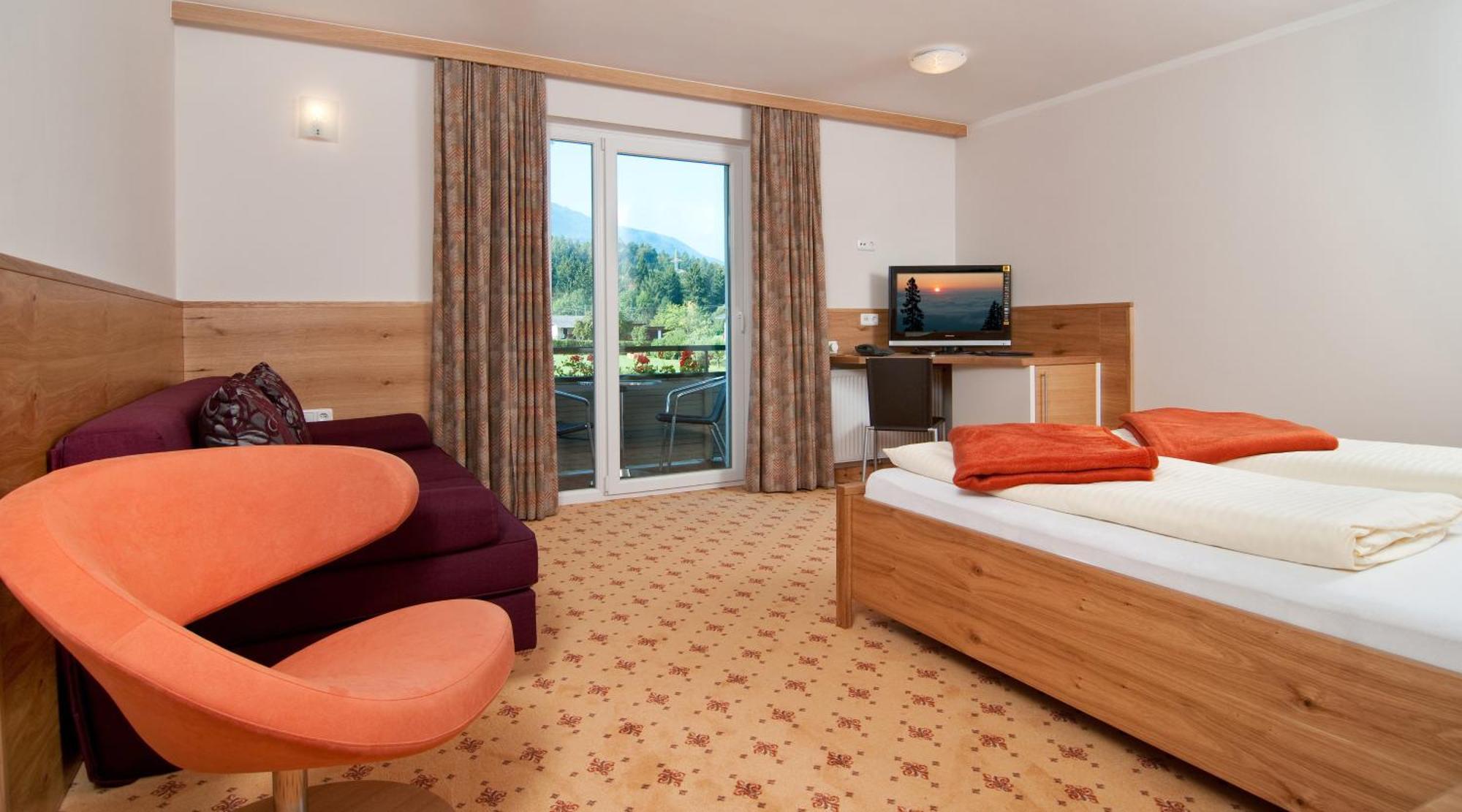 Erlebnis-Hotel-Appartements Latschach ober dem Faakersee Ngoại thất bức ảnh